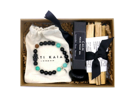 Mala Nyx Bracelet & Palo Santo Gift Box